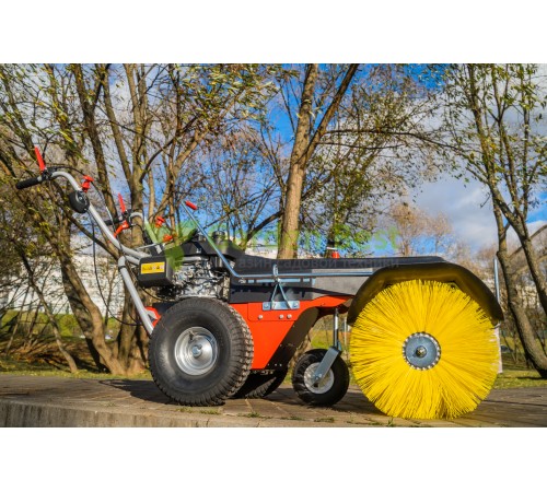 Подметальная машина Limpar 84 PRO с сегментной щеткой