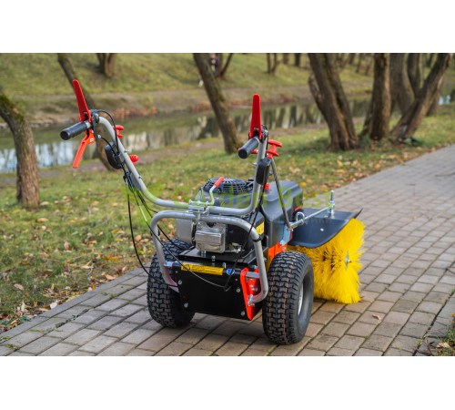 Подметальная машина Limpar 84 PRO с сегментной щеткой