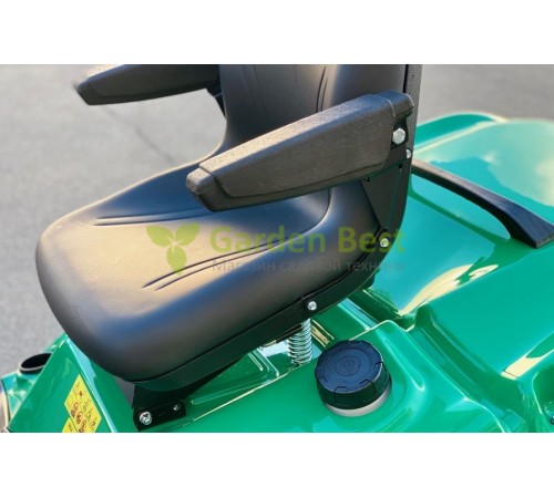 Садовый трактор Caiman Comodo 4WD 107D2K с блокировкой дифференциала