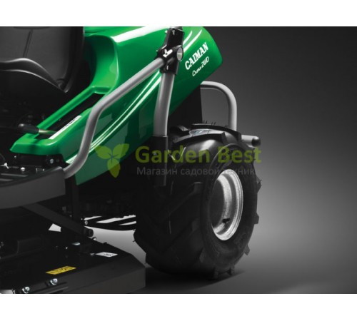 Садовый трактор Caiman Croso 2WD 97D2C для высокой травы и работы на склонах