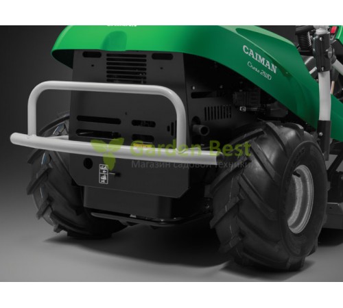 Садовый трактор Caiman Croso 2WD 97D2C для высокой травы и работы на склонах