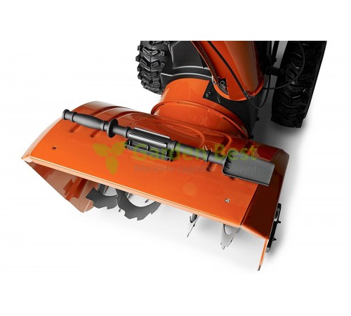 Снегоуборщик Husqvarna ST 224 с боковой фарой LED