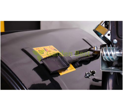 Снегоуборщик Champion ST1376E