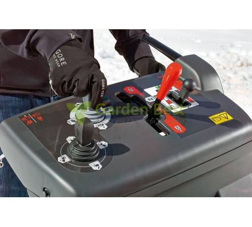Снегоуборщик Honda HSM 1380IK1 ETD Hybrid гусеничный